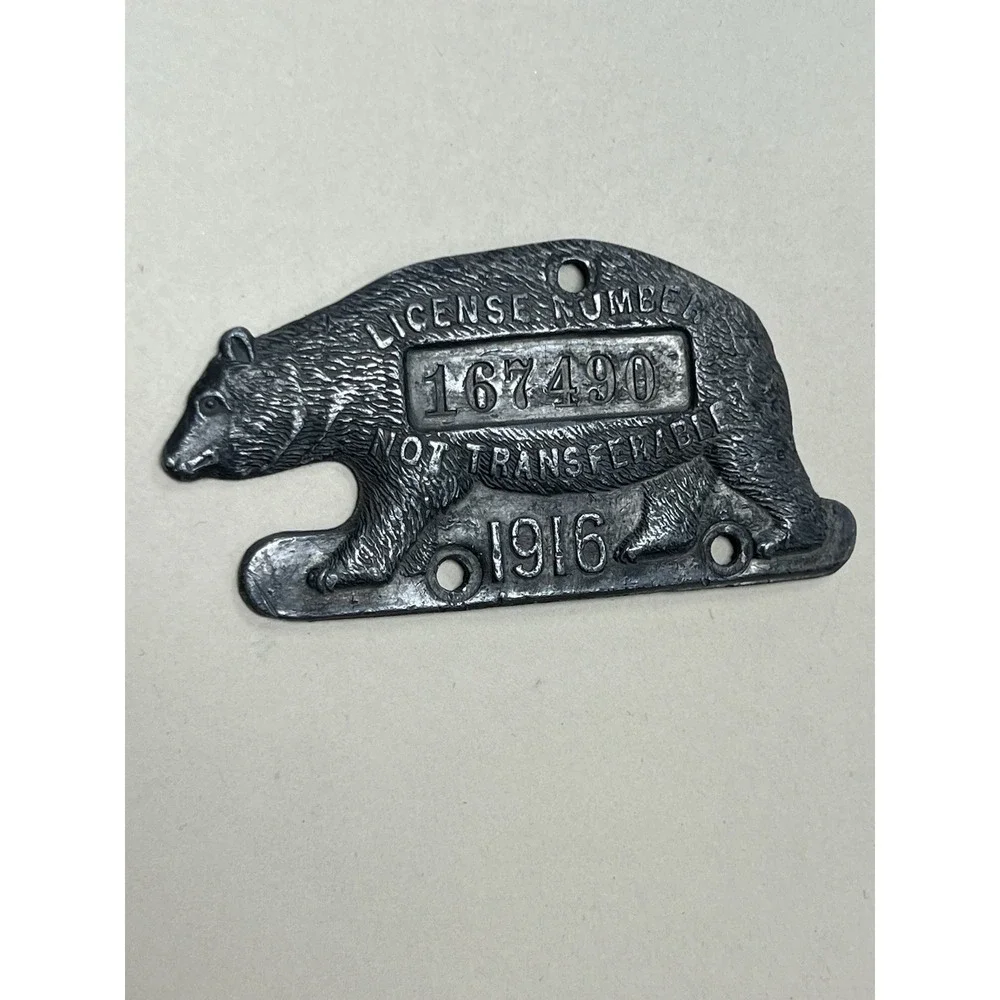 1916  CALIFORNIA LICENSE PLATE OWNERS BEAR TAG / TAB